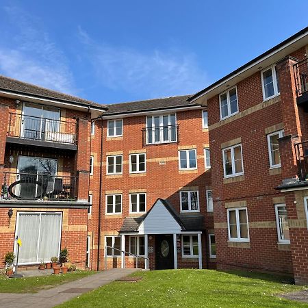 Archers 2 Bedrooms, Balcony, 2 Bathrooms, Free Parking, Wifi Southampton Buitenkant foto