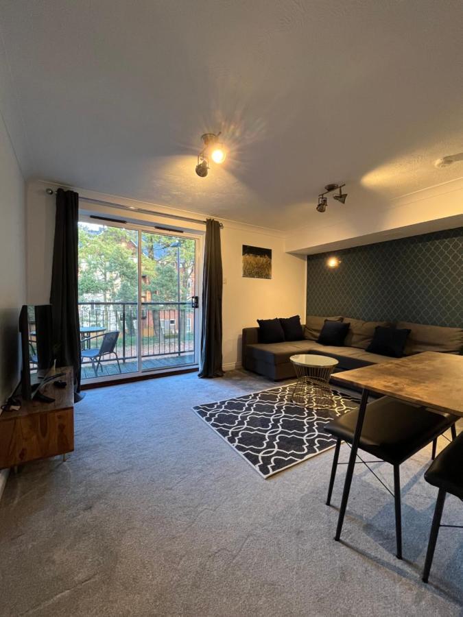 Archers 2 Bedrooms, Balcony, 2 Bathrooms, Free Parking, Wifi Southampton Buitenkant foto