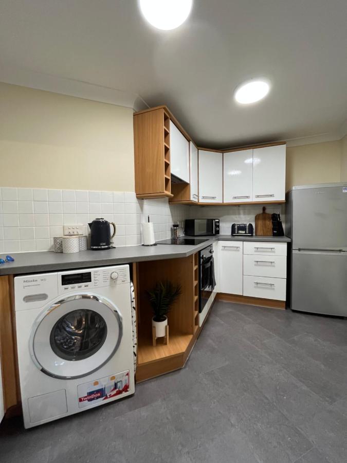 Archers 2 Bedrooms, Balcony, 2 Bathrooms, Free Parking, Wifi Southampton Buitenkant foto